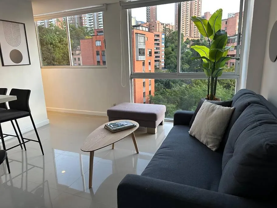 Lujoso Apto En El Poblado-Panoramica De La Ciudad! 1305 Medellín